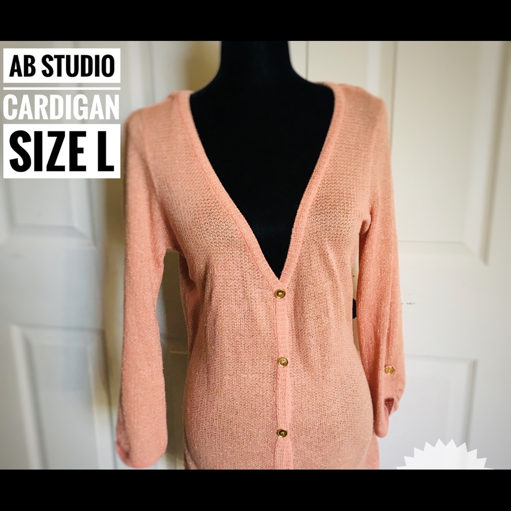 *sold***Cardigan sweater
